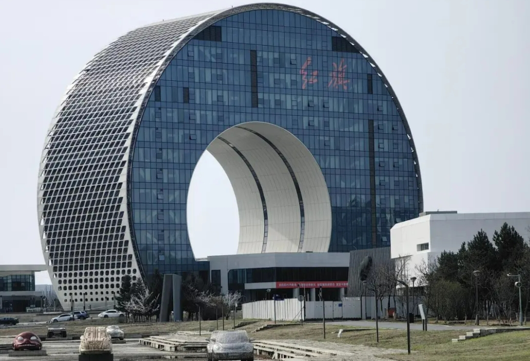 轨道交通2号线：公园小景 东北风情